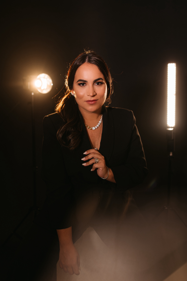 Dra Lara Quidute